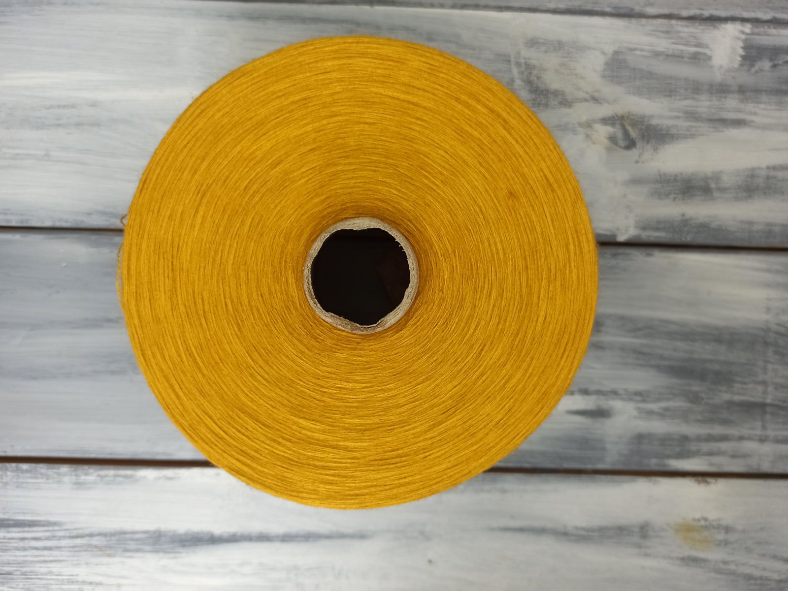 Слонимская пряжа на бобинах полушерсть