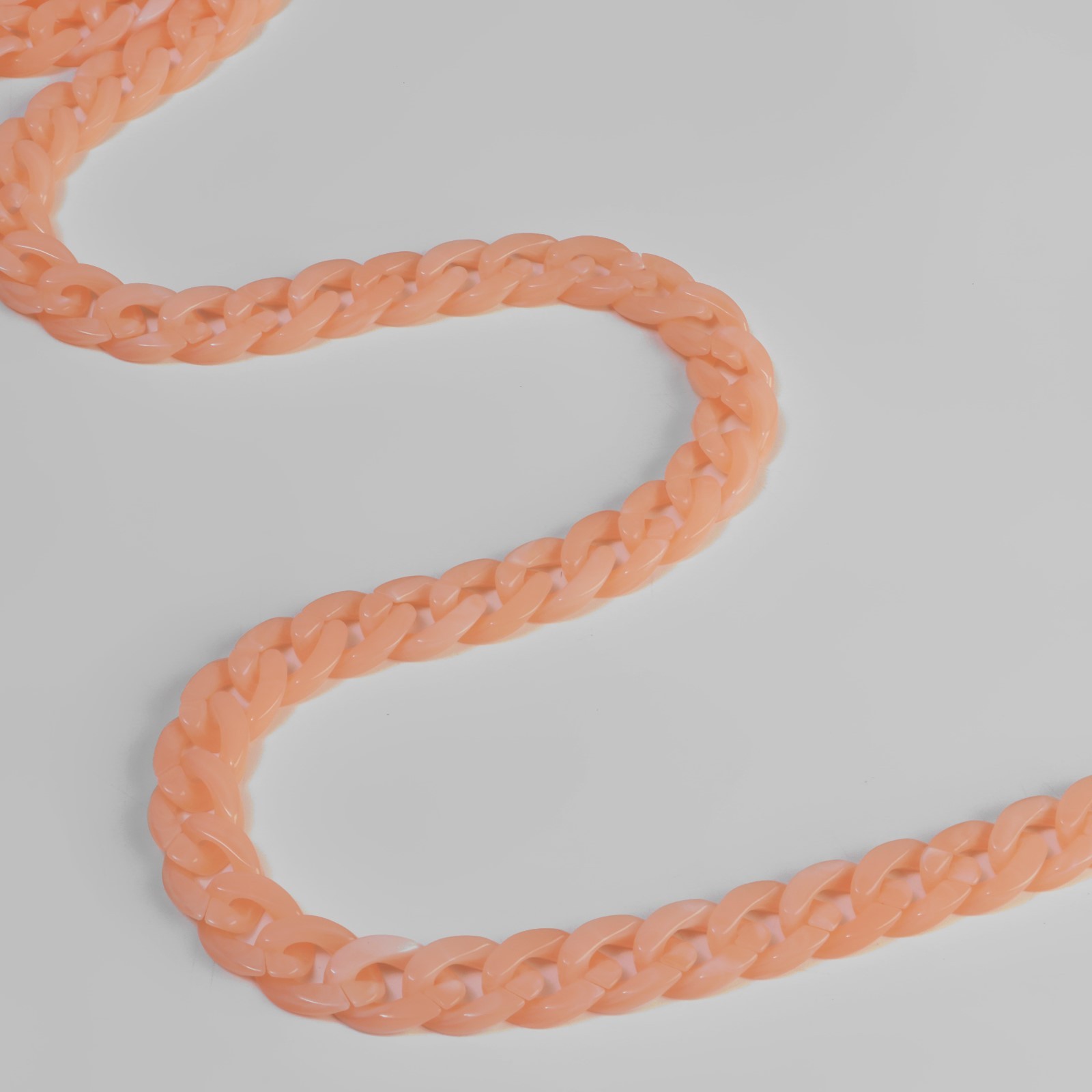 Цепочка для сумки пластиковая, 23 × 17 мм, 120 см