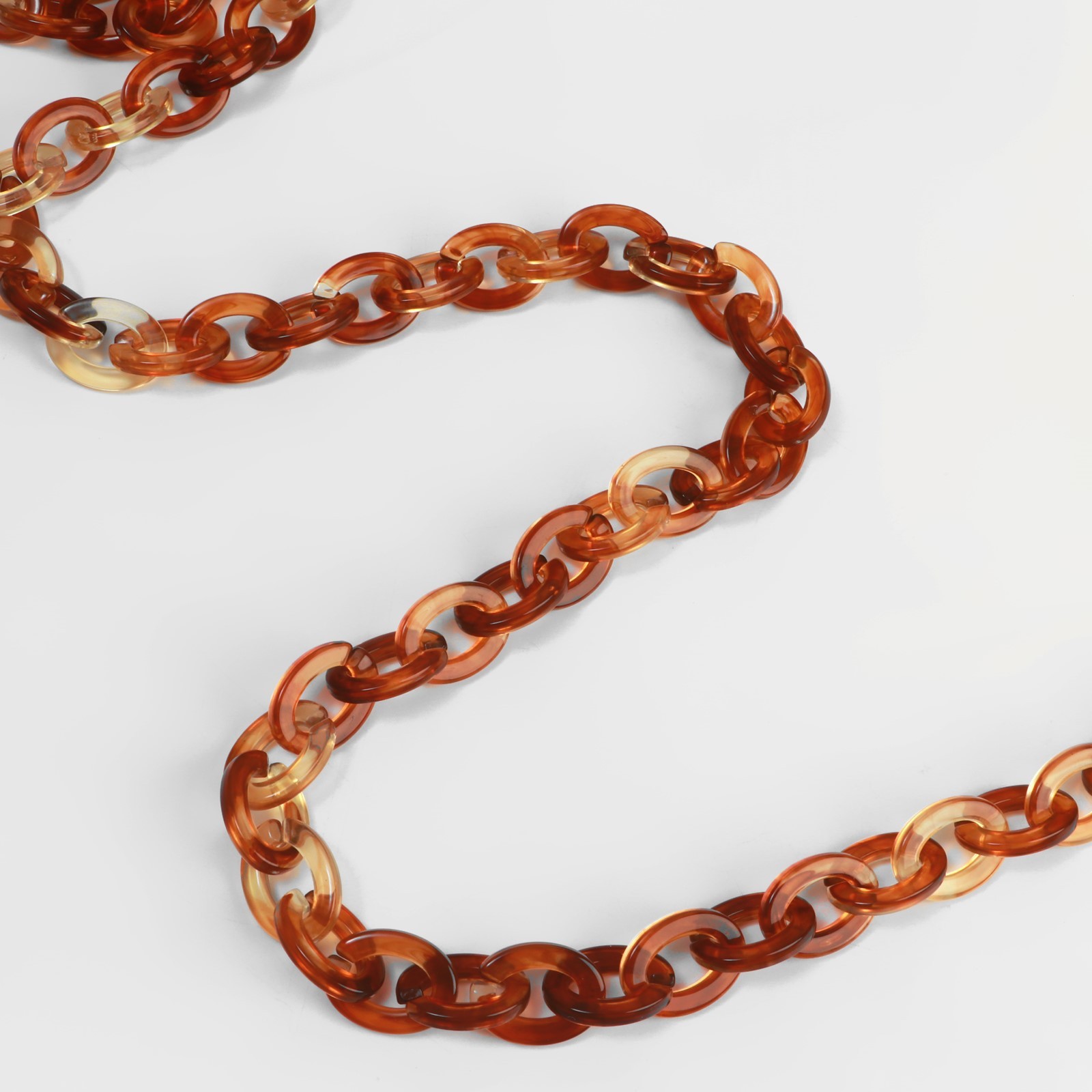 Цепочка для сумки пластиковая, 24 × 18 мм, 120 см