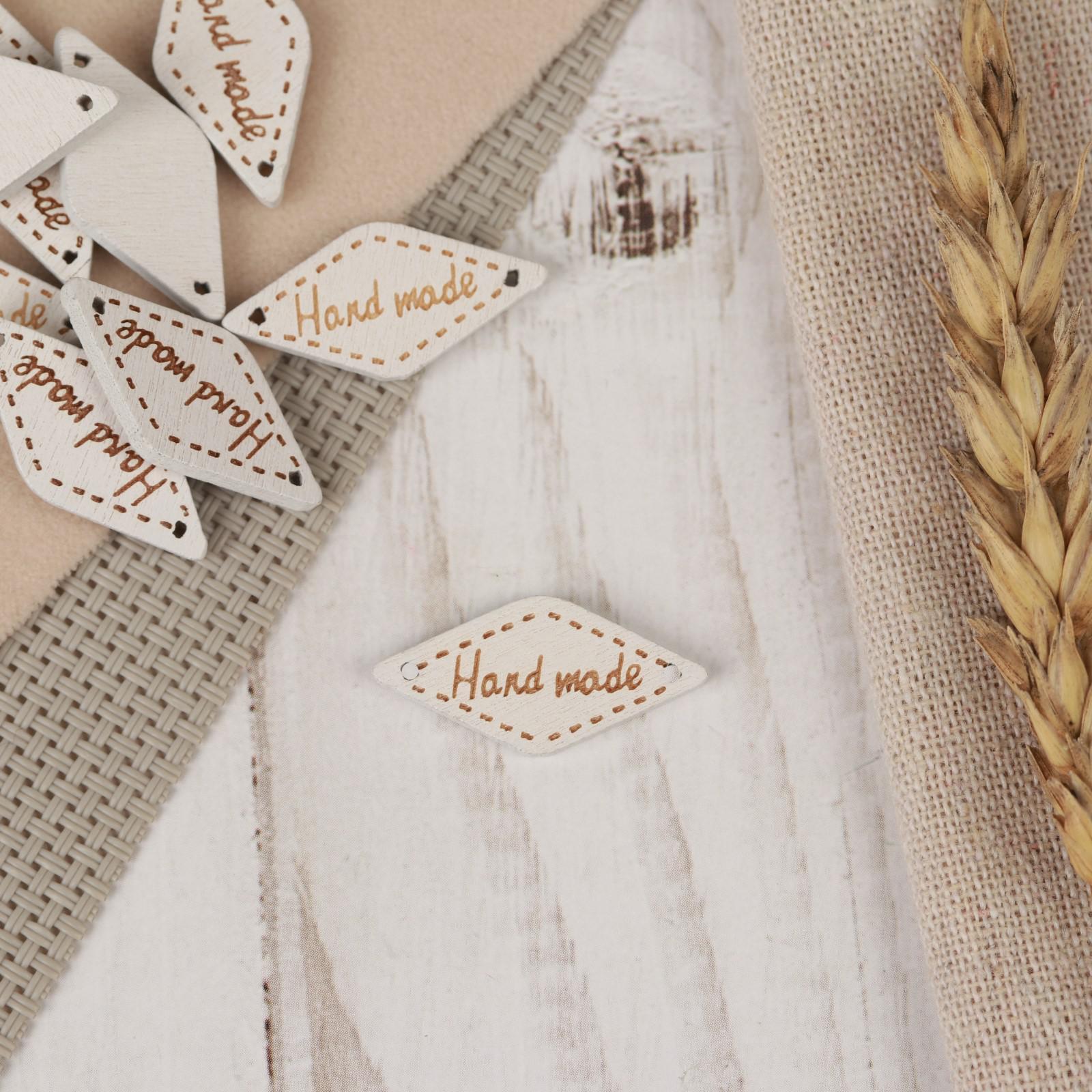 6883751 Нашивка(бирка) из дерева «Hand made», 2,6 × 1,4 см