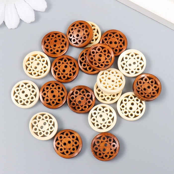 Пуговицы дерево 2 прокола "Цветок из пузырей", 1,8×1,8×0,3 см, МИКС